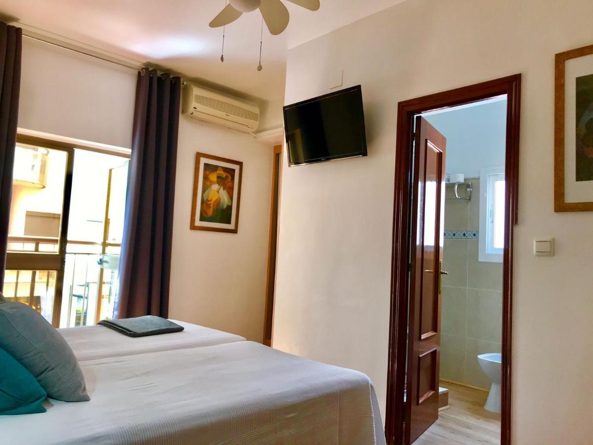 Hostal Guadalupe 토레몰리노스 외부 사진