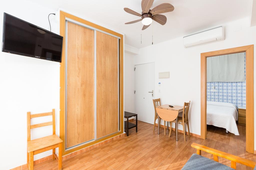 Hostal Guadalupe 토레몰리노스 외부 사진