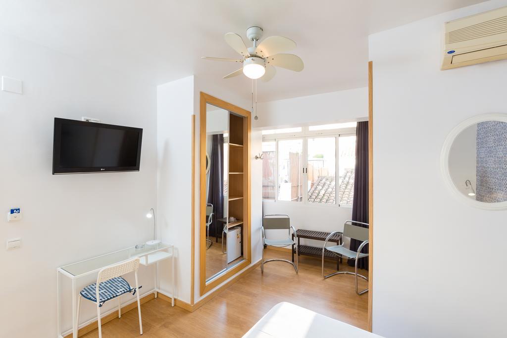 Hostal Guadalupe 토레몰리노스 외부 사진