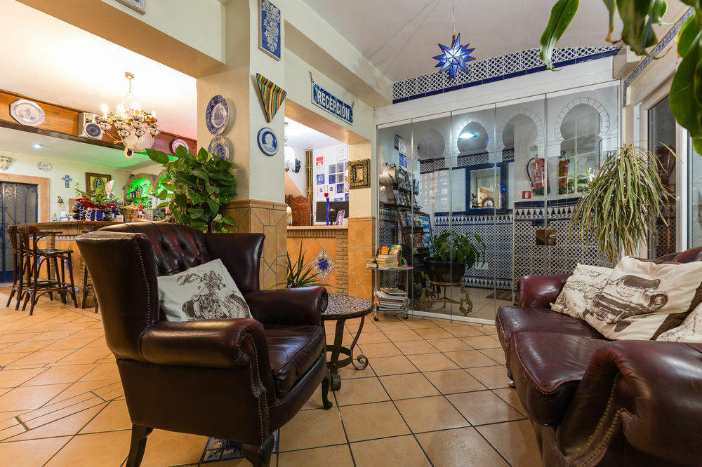 Hostal Guadalupe 토레몰리노스 외부 사진
