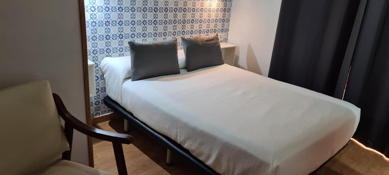 Hostal Guadalupe 토레몰리노스 외부 사진