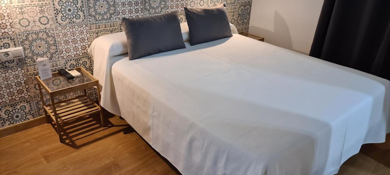 Hostal Guadalupe 토레몰리노스 외부 사진